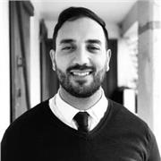 Je suis formateur en langues et informatique depuis quelques années